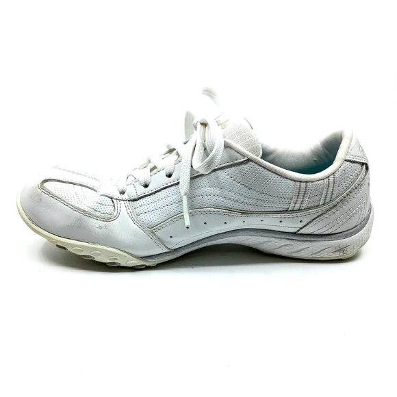 Skechers Relaxed Fit Walking Shoes - Picture 1 of 6